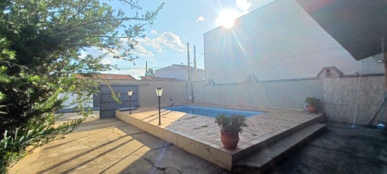 WhatsApp Image 2025-12-05 at 10.31.18 (1)